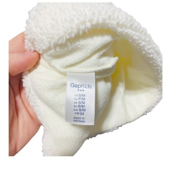 Gap Fleece Hat and Scarf with Pom Pom Cream - Picture 3 of 4